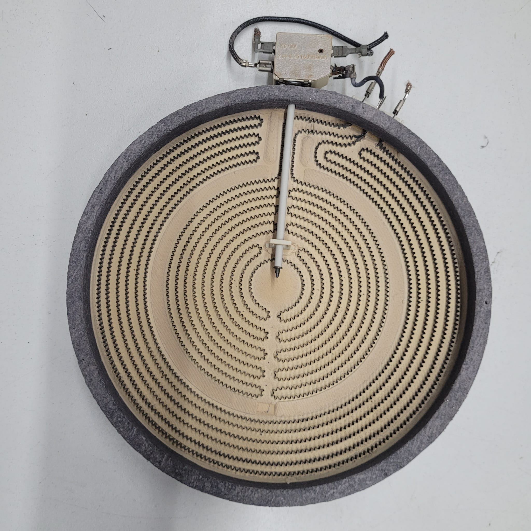 Frigidaire Range Dual Radiant Surface Element 316555800 Frigidaire Range Dual Radiant Surface Element 316555800